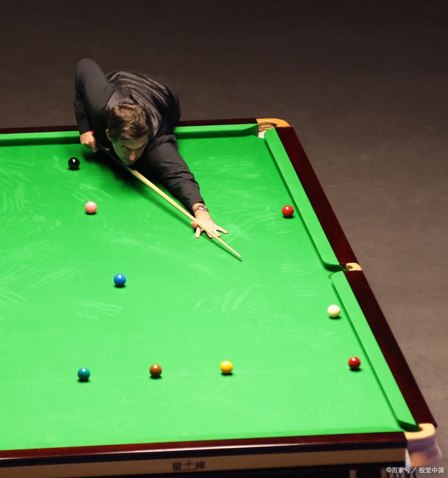 名年轻而有 名年轻而有