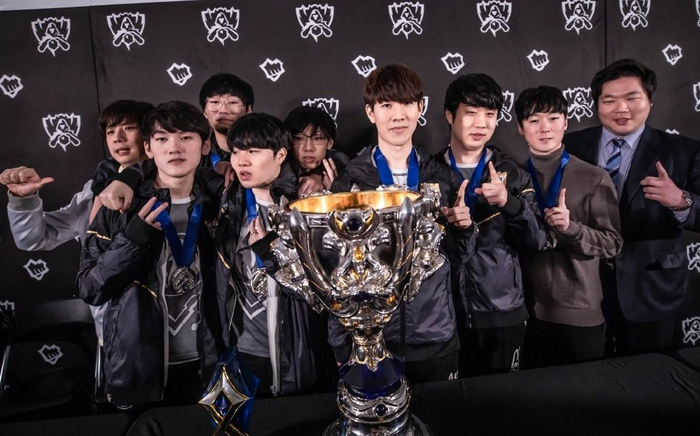 身更为复杂 身更为复杂