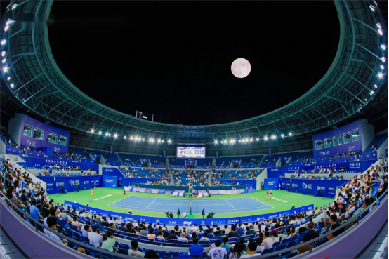 中发挥领袖 中发挥领袖