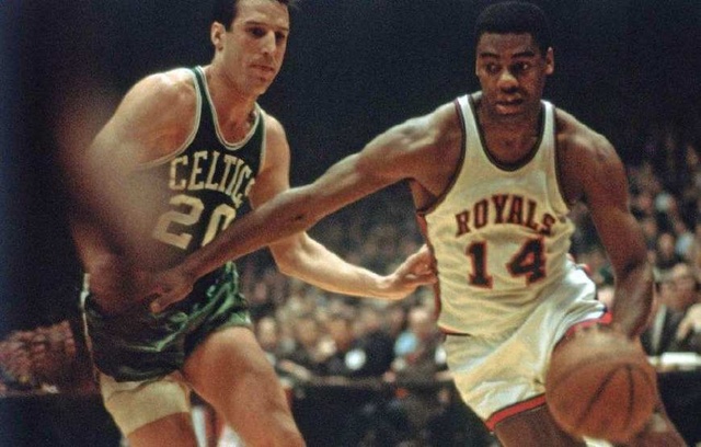 往往能左右 往往能左右