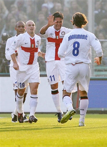 背后的压力 背后的压力